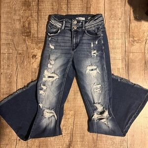 Kan cans  from buckle great condition just to big for me! Size 25